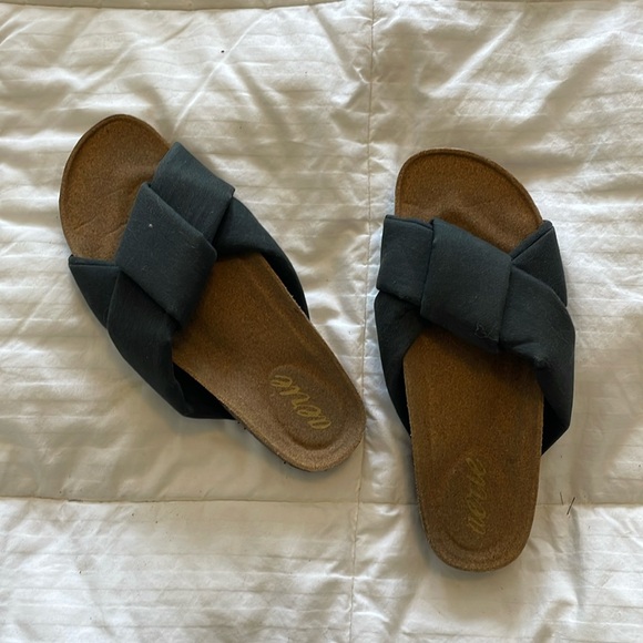 aerie Shoes - Aerie Slides